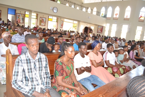 Parokia ya Mtakatifu Yohane Mtume na Mwinjili, Tegeta Kibaoni