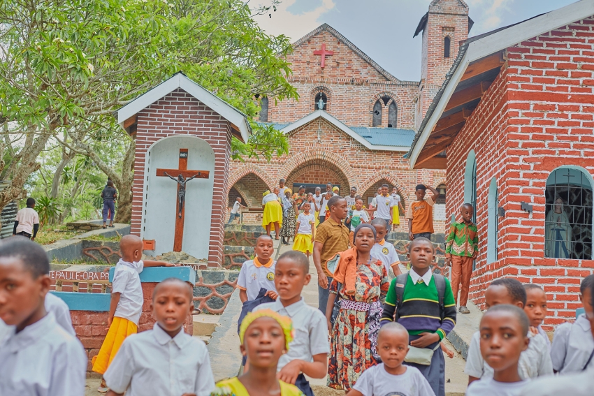 Watoto washiriki Kongamano la Dekania