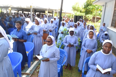 Nadhiri za Daima na Jubilei ya Miaka 25 ya Utawa