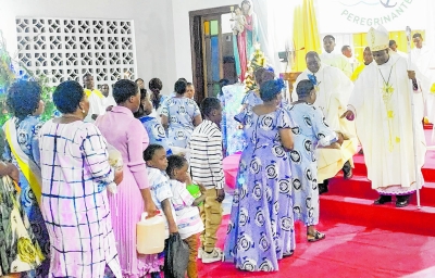 Mhashamu Henry Mchamungu Parokia ya BMMH - Mbezi Beach